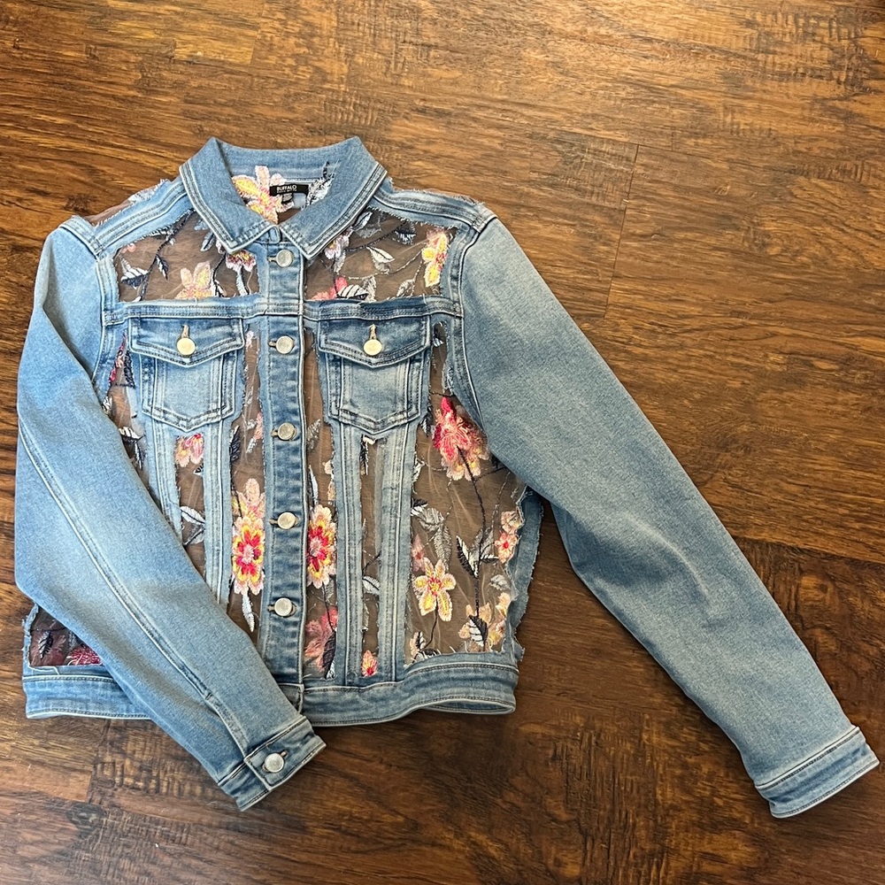 Buffalo Embroidered Floral Denim Jacket -size M